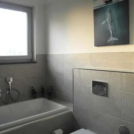 Apartment Comfortably On Vacation - In *