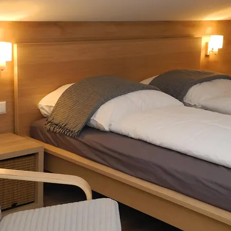 Comfortably On Vacation - In *