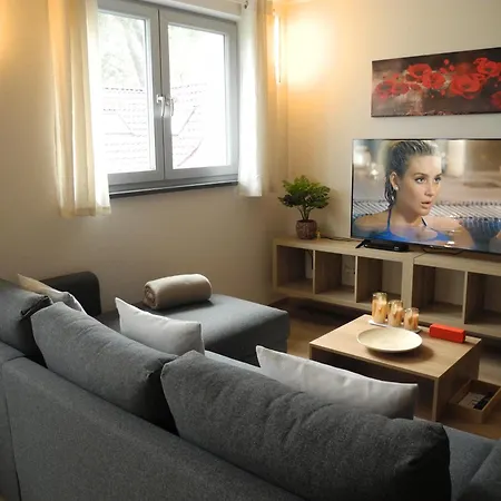 Apartment Comfortably On Vacation - In *