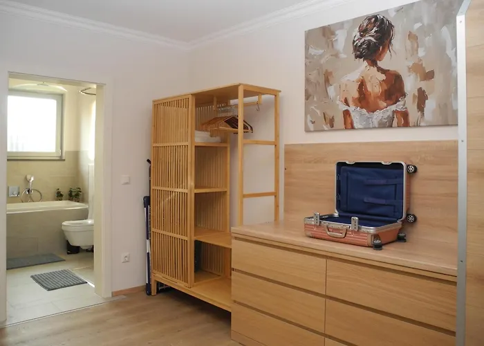 Comfortably On Vacation - In * فيلداو